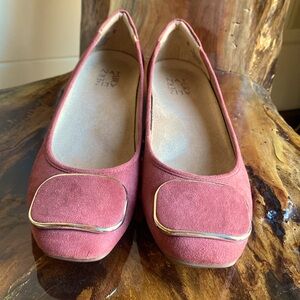 NWOT Stylish Naturalizer ballet flats